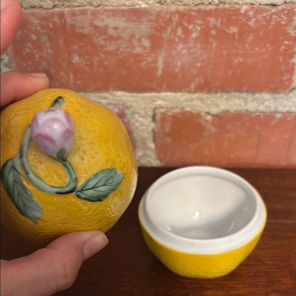 Laslo by Mikada Mini Lemon Jar - Picture 6 of 8